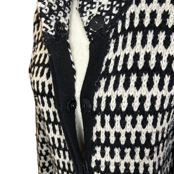 Cynthia Rowley Wool blend -Black and White Trench Coat/sweater - Size M - Picture 3 of 8